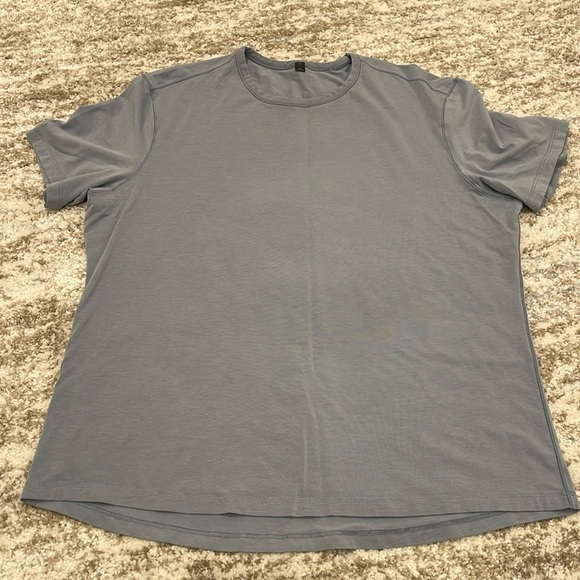 lululemon Fundamental T-Shirt  Size XXL - Picture 3 of 5